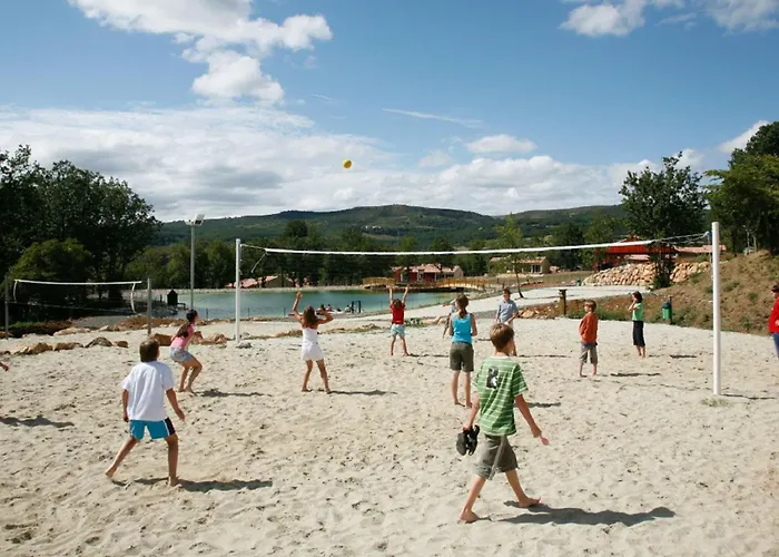 Hébergement de vacances Holiday Home In Quillan Near Pyrenees Quillan