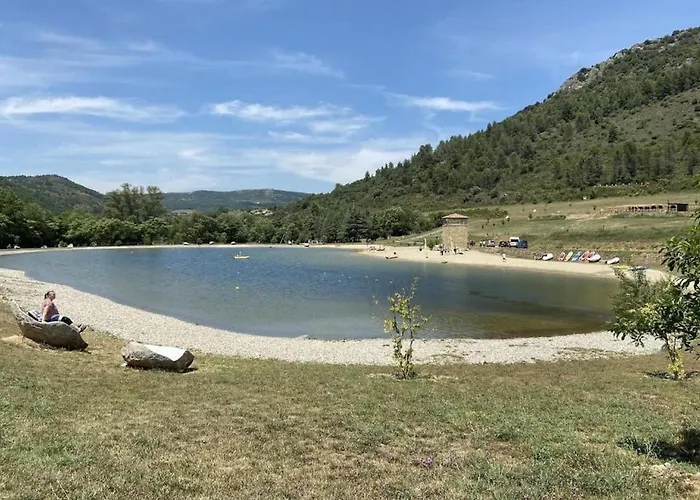 Hébergement de vacances Holiday Home In Quillan Near Pyrenees *